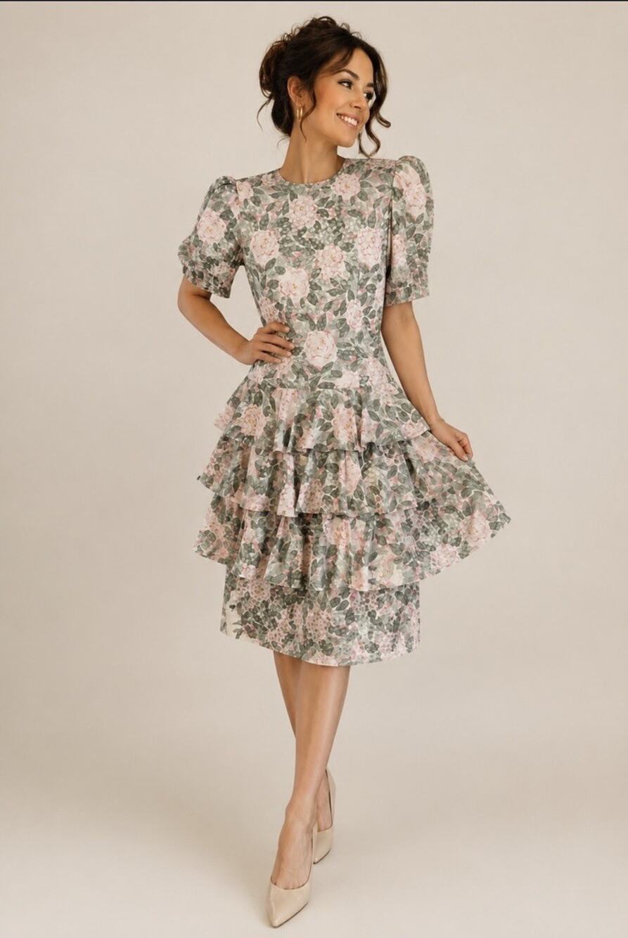 Vintage Maggy London Jeannene Booher 100% Silk Tiered Floral Dress Size 10 Korea